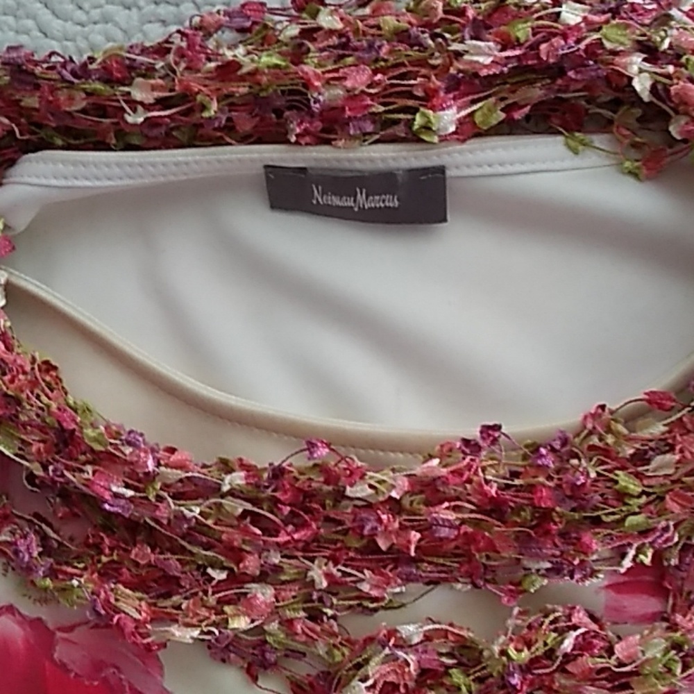 Flower Dress - Picture 3 of 4